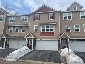 Building Photo - 9671 Merrimac Ln N