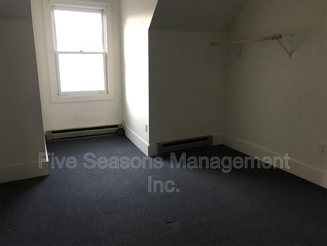 Building Photo - 55 S Union St