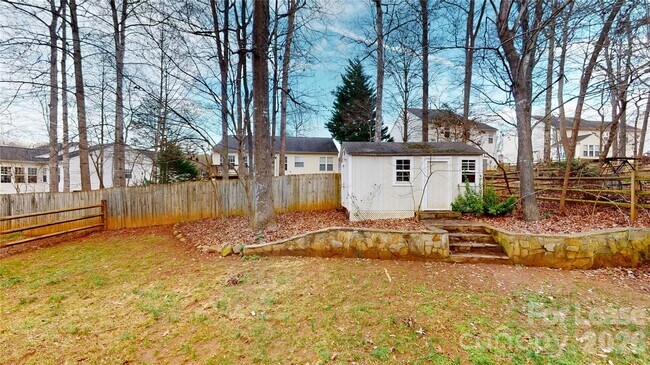 Building Photo - 7819 Red Oaks Trail