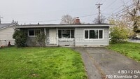 Building Photo - Spacious 4 BD | 2 BA with Backyard - Glads...
