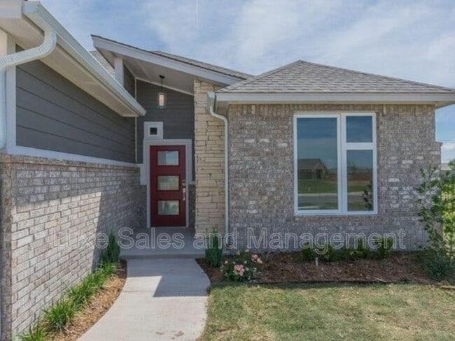 Building Photo - 10608 Glover River Dr