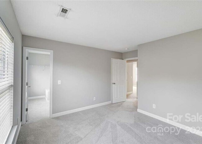 Building Photo - 2099 Brookchase Blvd