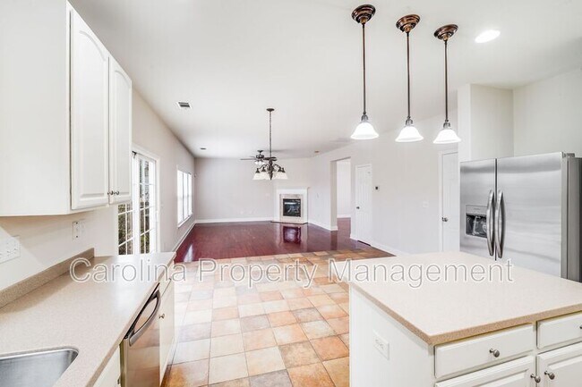 Building Photo - 9710 Rocky Ford Club Rd