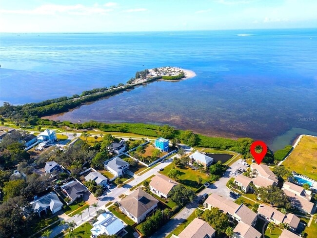 Building Photo - 656 Windrush Bay Dr