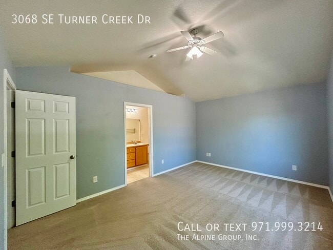 Building Photo - 3068 SE Turner Creek Dr