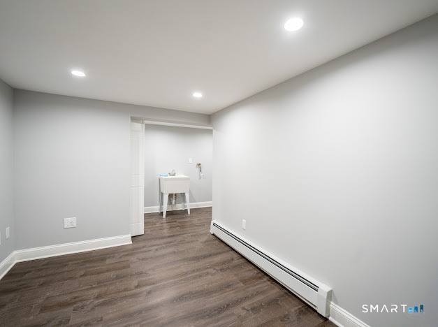 Building Photo - 15 Ridgebrook Dr