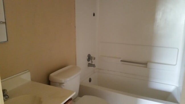 Building Photo - 9742 Misty Plain Dr