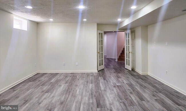 Building Photo - 406 Clairborne St