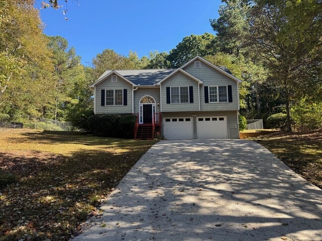 Building Photo - Home Sweet Dallas Home!