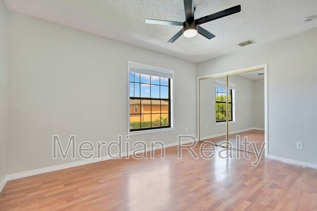 Building Photo - 3225 Oak Lawn Pl