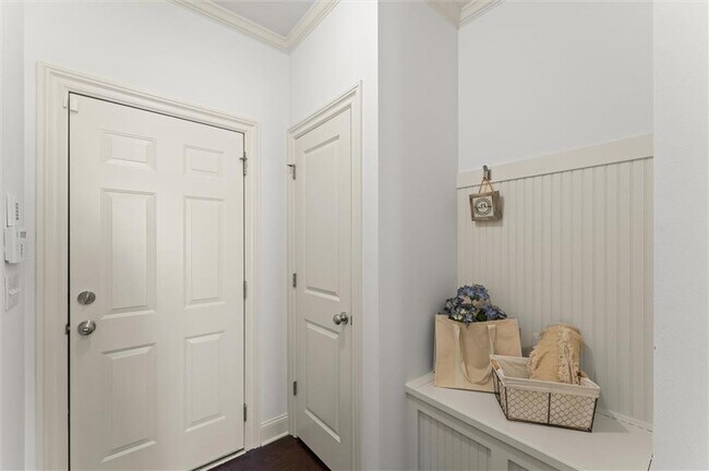 Building Photo - 2770 Prado Ln