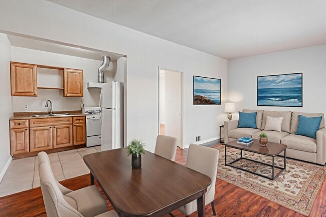 Building Photo - El Dorado Apts