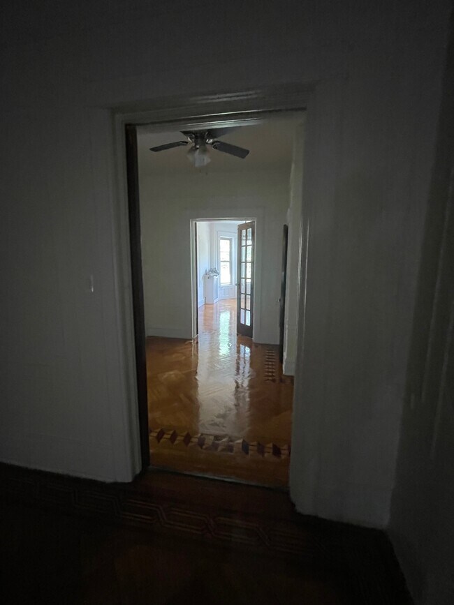 Building Photo - 555 Bay Ridge Pky