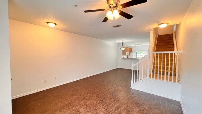 Building Photo - Spectacular 2 Story 2 bed and 2 bath condo at Regent Park!!