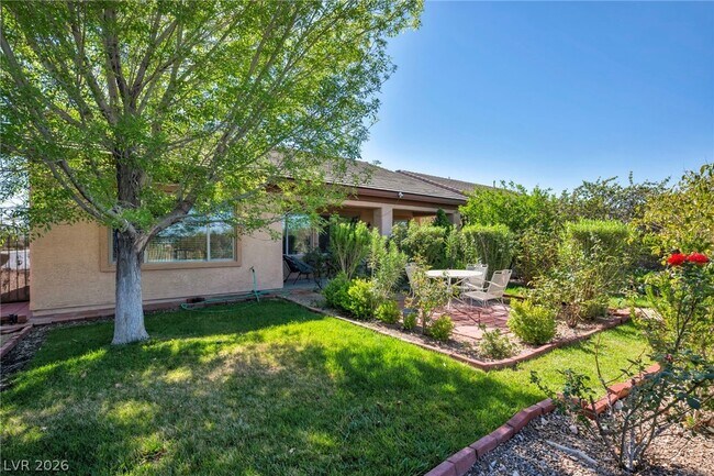 Building Photo - 3787 Budenny Dr