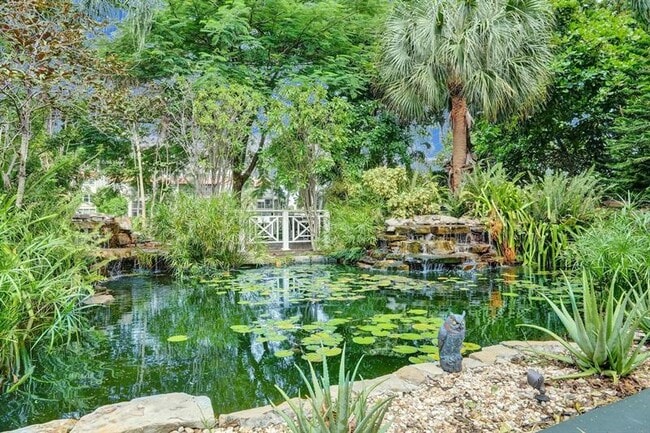 Building Photo - 801 S Federal Hwy