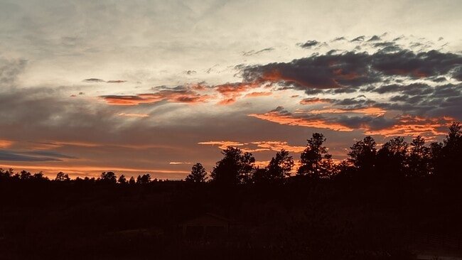 Building Photo - 7920 E Greenland Rd