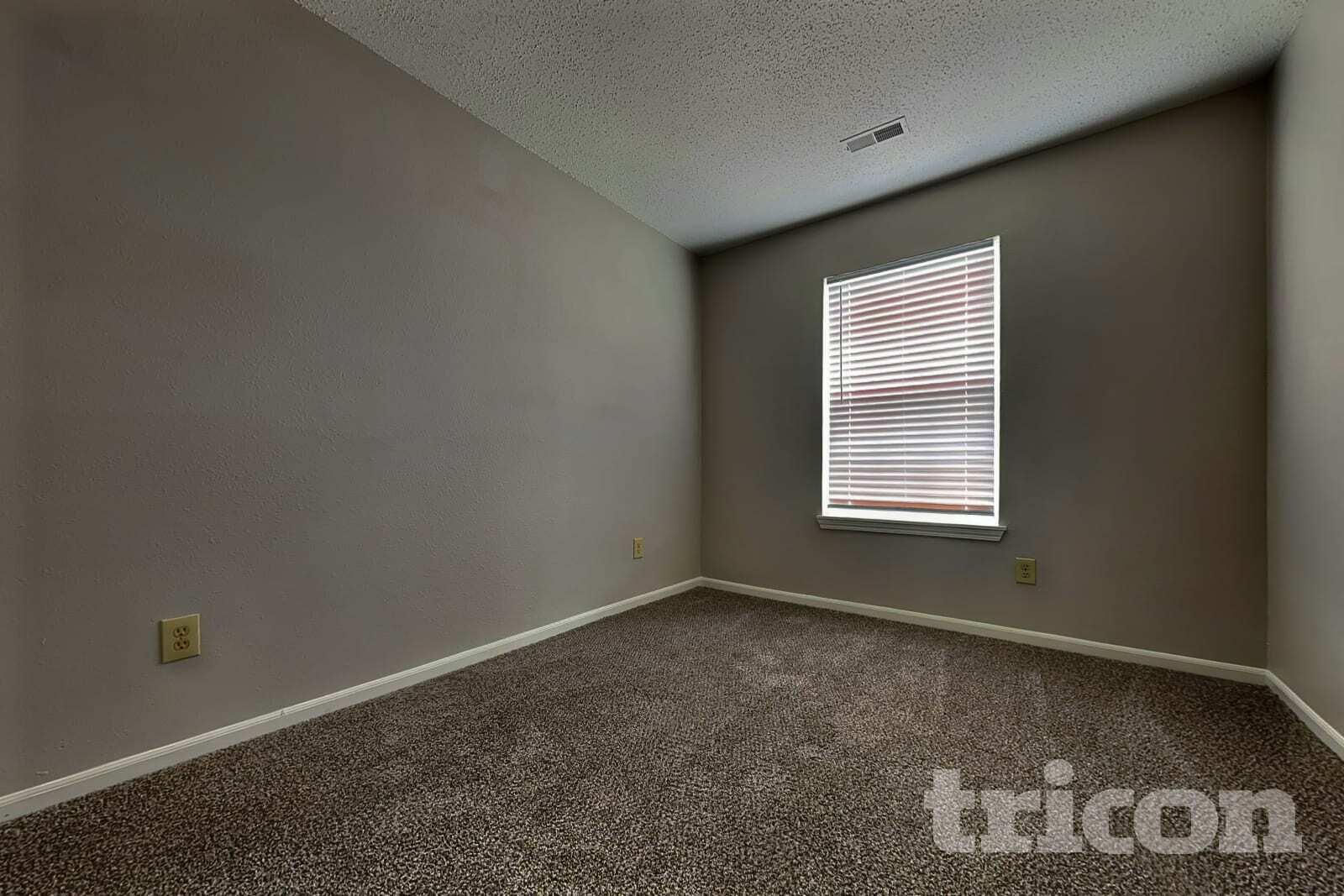 Building Photo - 6453 Townsend Way