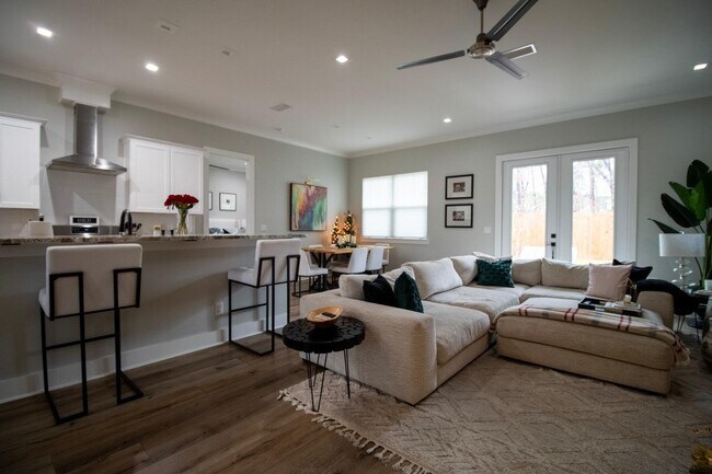 Building Photo - 154 Caraway Dr