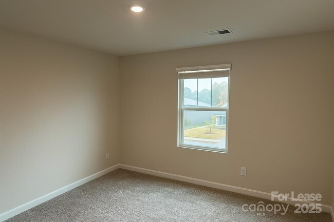 Building Photo - 4113 Armstrong Farm Dr