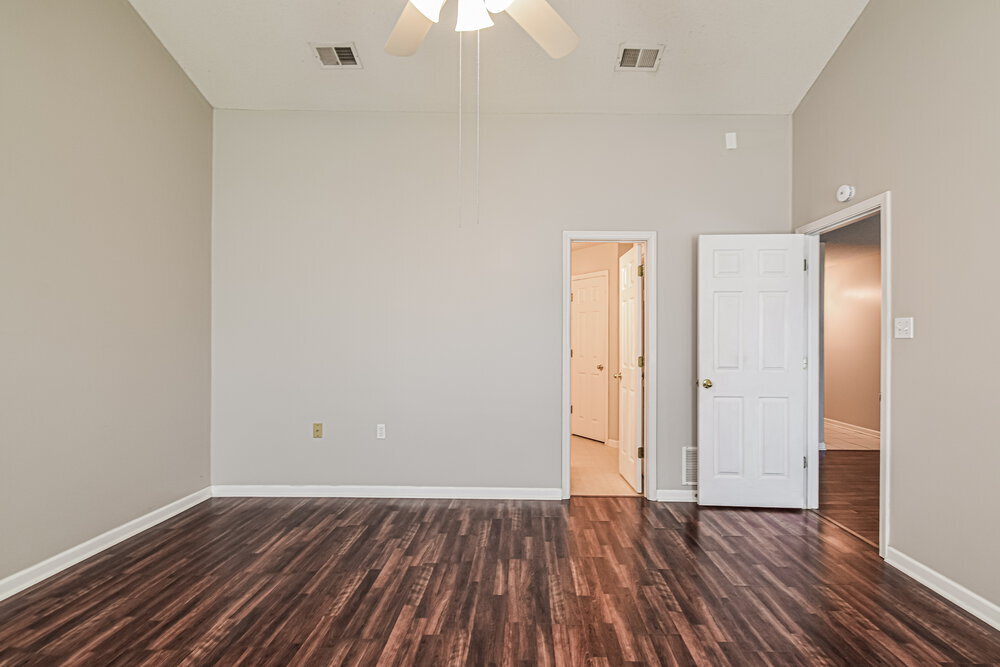 Building Photo - 2708 Baird Dr