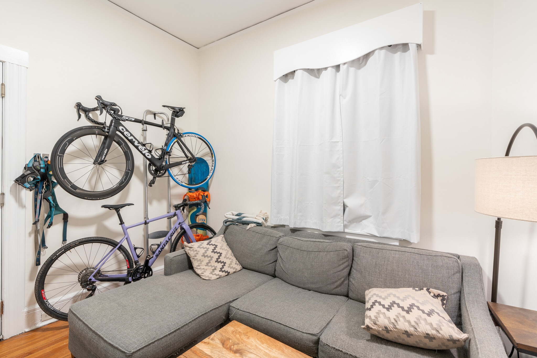 Building Photo - 140 Hamilton Ave