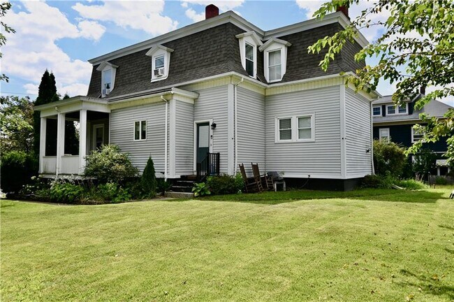 Building Photo - 91 Armington St