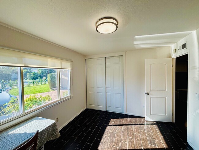 Building Photo - 23813 Calvert St