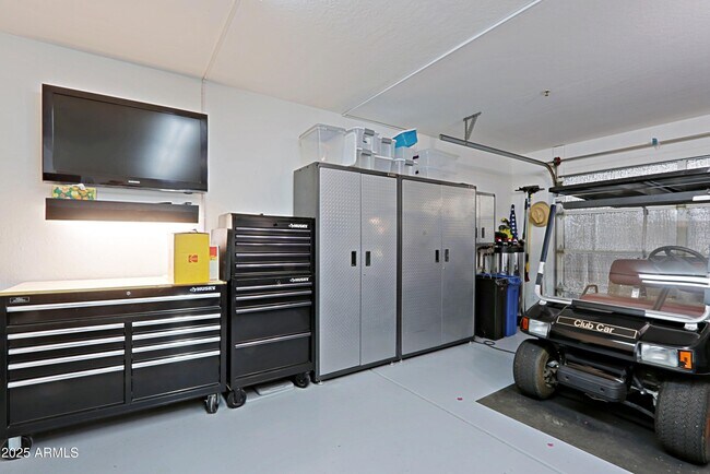 Building Photo - 32748 N 69th St