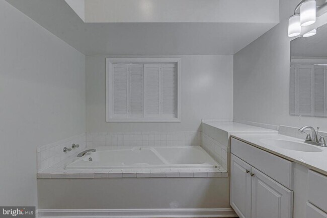 Building Photo - 20324 Butterwick Way