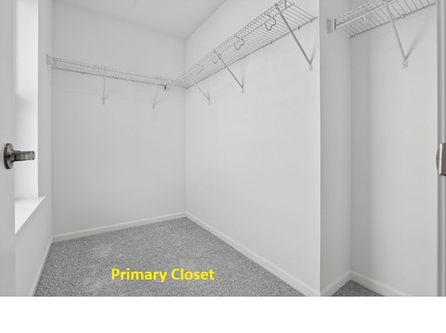 Walk-in Closet 3rd Floor - 422 Red Oak Cir