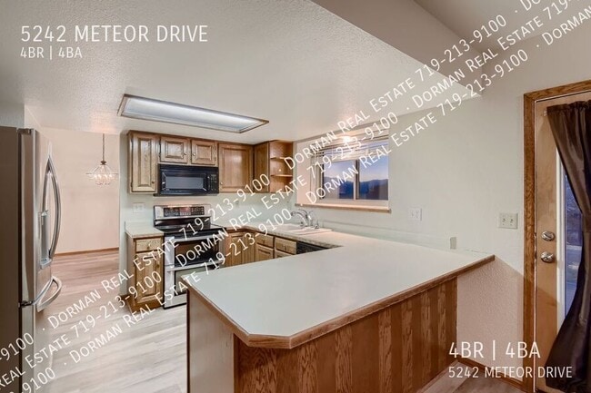 Building Photo - 5242 Meteor Dr