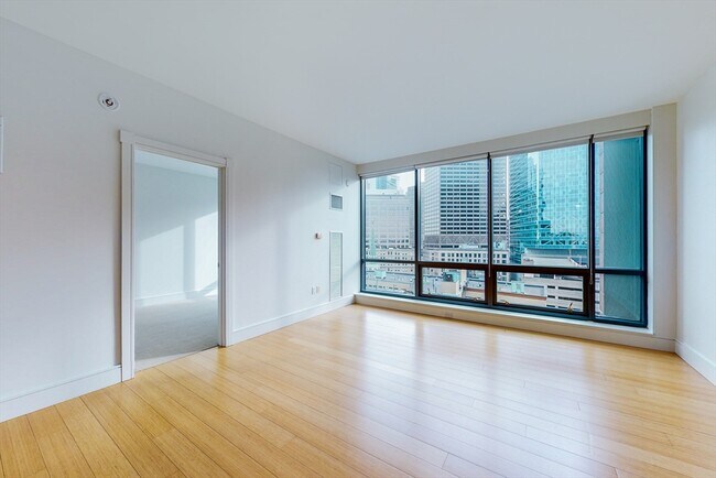 Building Photo - 45 Province St