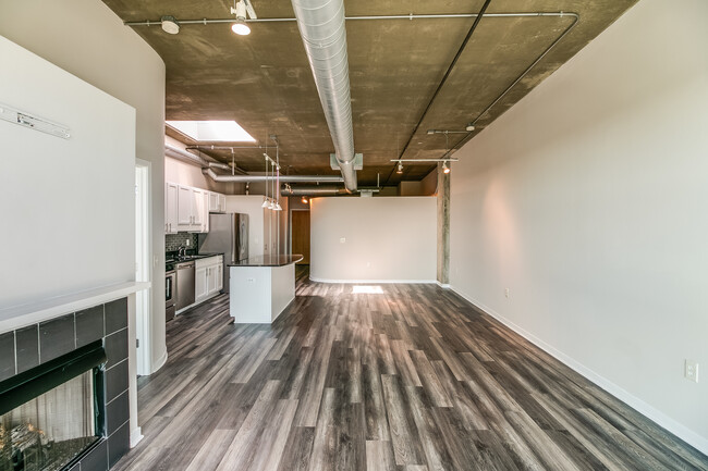 Kitchen / Dining Area / Living Room_2 - 100 W 5th St