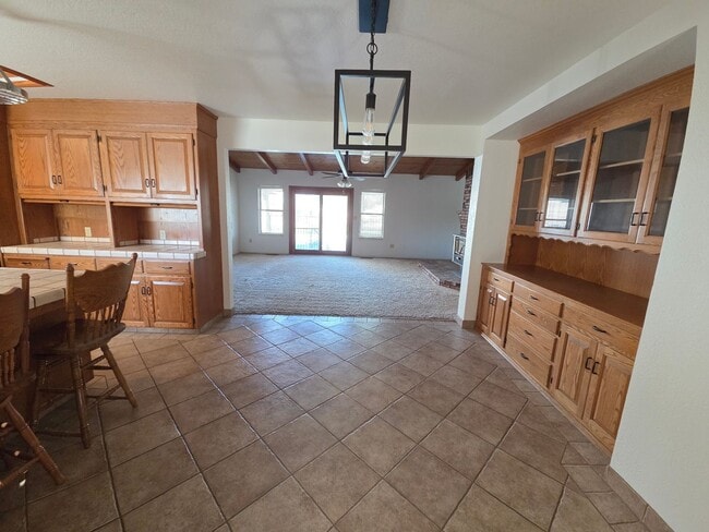 Building Photo - Gorgous 3 Bedroom 2/5 Bath Country Home