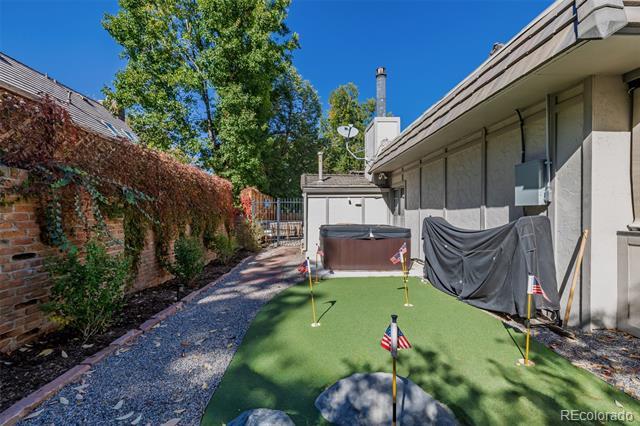 Building Photo - 353 Bellaire St