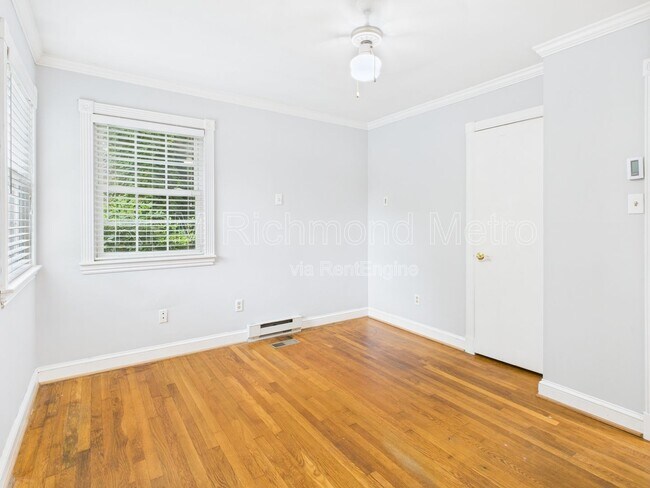 Building Photo - 1109 Dinwiddie Ave