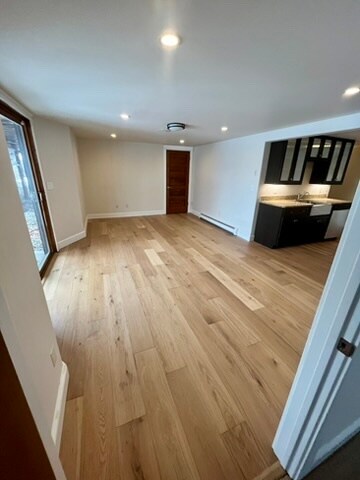 Building Photo - 809 W Rocky Creek Rd