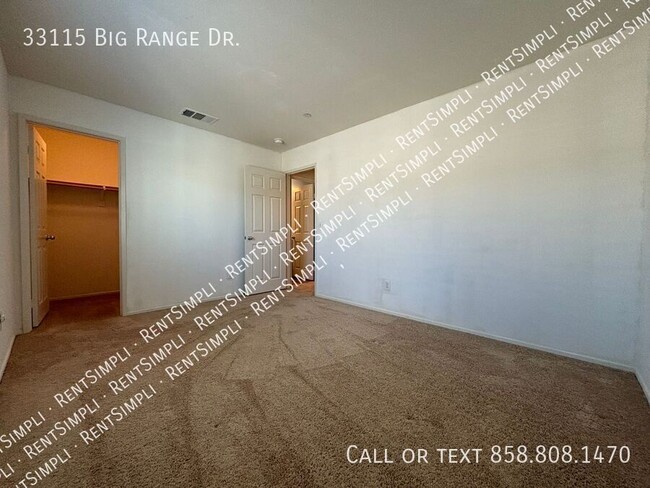 Building Photo - 33115 Big Range Dr