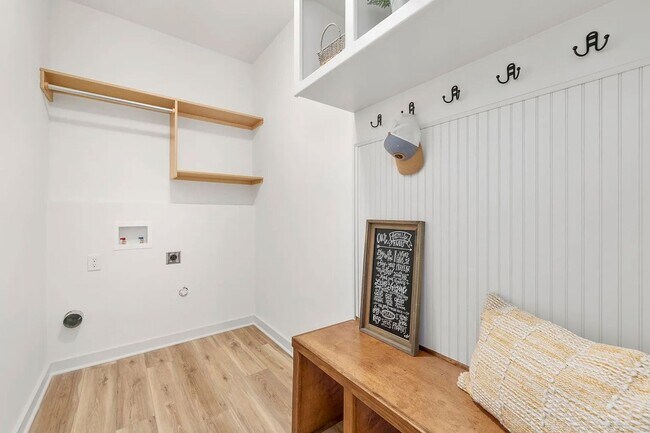 Building Photo - NEW Construction 3 Bedroom Townhome!