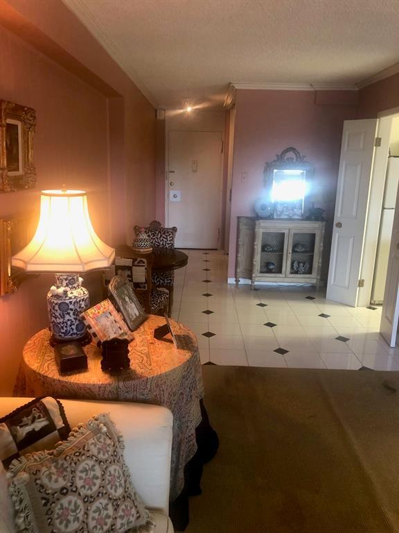 Building Photo - 3883 Turtle Creek Blvd