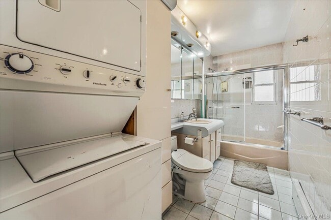 Building Photo - 150-06 78th Rd