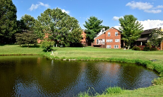 Building Photo - 688 Andover Village Plz