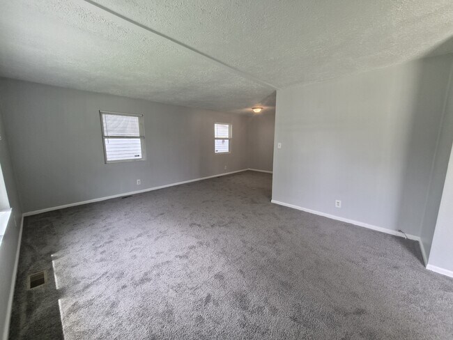 Building Photo - 4708 Payton Ave