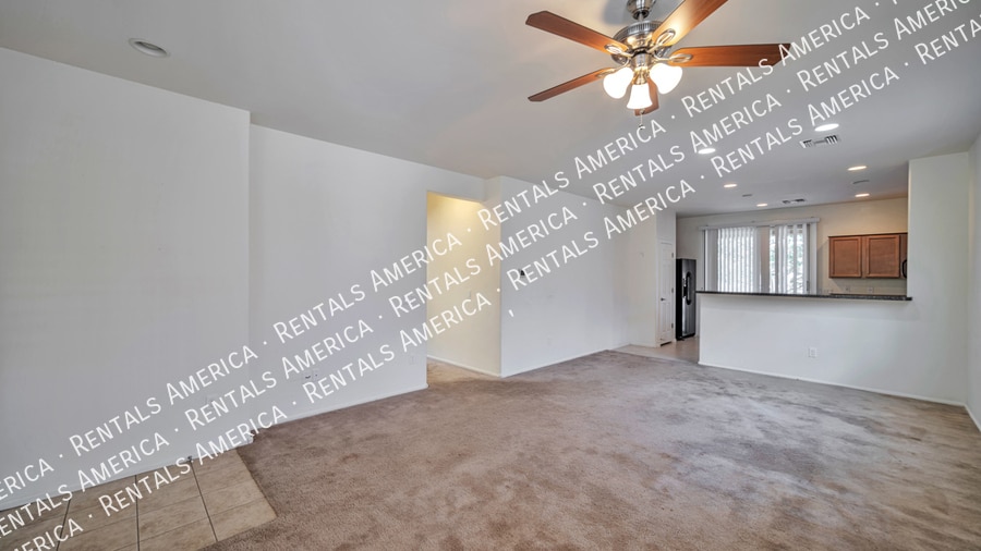 Building Photo - 6678 W Fishermans Dr