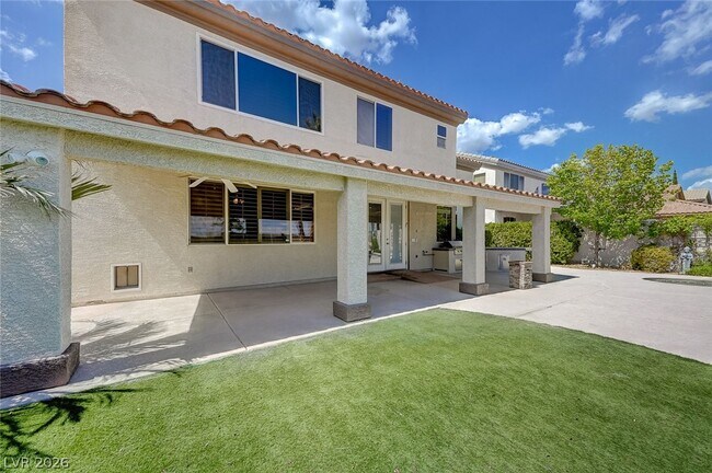 Building Photo - 4344 Tall Tree St