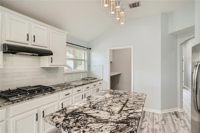 Building Photo - 2920 Cajuiles Dr