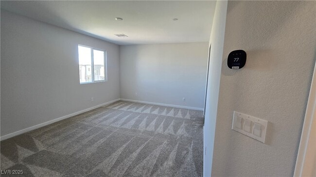 Building Photo - 988 Gearus Pl