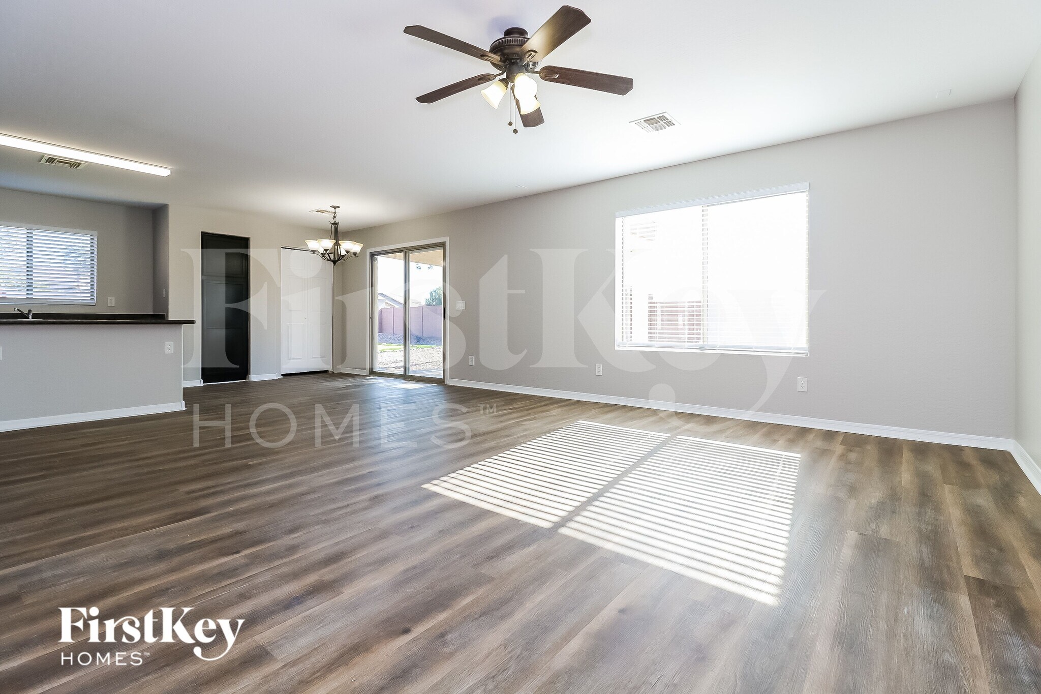 Building Photo - 21797 W Sonora St