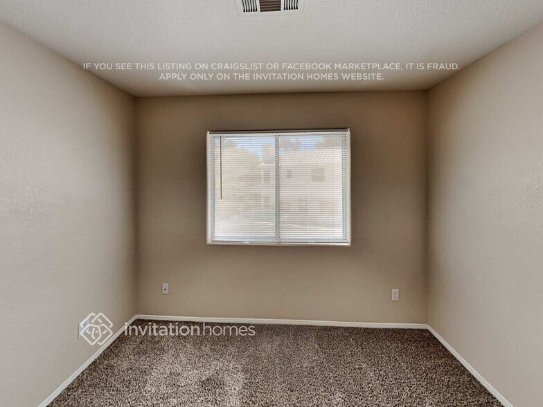 Building Photo - 182 Raton Dr